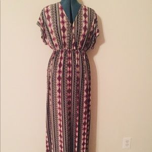 Gorgeous maxi light weight with elastic waist